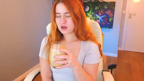 darkmoon____ online show from December 25, 2:03 am