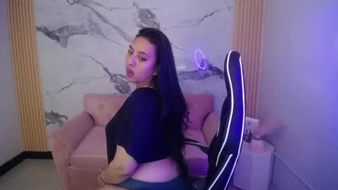 darknyx ch1 online show from November 10, 11:40 pm