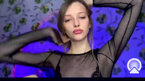 D online show from December 14, 3:40 pm