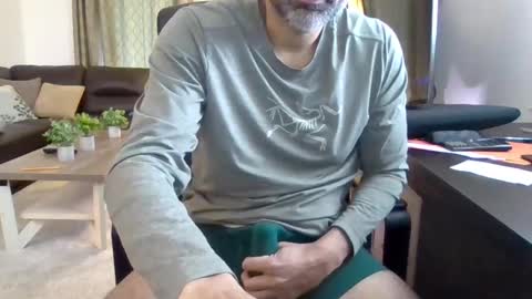 Snapshot of darryl43321 chatting on December 12, 5:26 pm darryl43321 online show from December 12, 5:26 pm