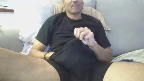 Snapshot of darryl43321 chatting on December 26, 9:11 am darryl43321 online show from December 26, 9:11 am