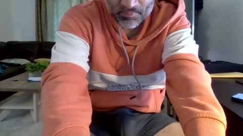 Snapshot of darryl43321 chatting on February 27, 6:31 pm darryl43321 online show from February 27, 6:31 pm