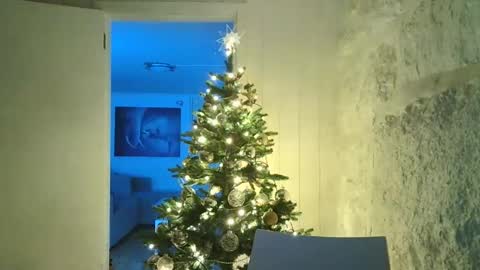 Snapshot of dartanjanas chatting on December 30, 11:17 pm Dario online show from December 30, 11:17 pm