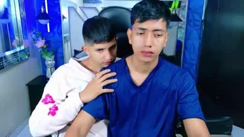 darwinandbrayan online show from January 12, 3:35 am