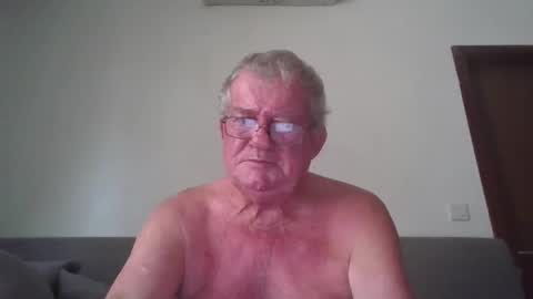 darwincock online show from May 5, 4:30 am