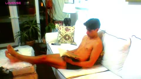 Daryo Franco online show from December 6, 2:51 am