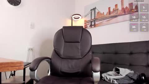 Dash online show from January 17, 3:43 pm