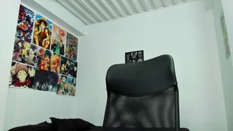 dash lowell   online show from January 11, 10:29 am