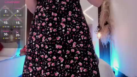 dasha_rodriguez online show from April 18, 7:58 pm