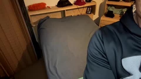 dave875126 online show from March 4, 2:19 am