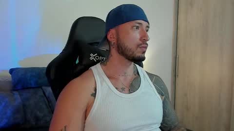 DAVE MAX online show from November 4, 12:23 am