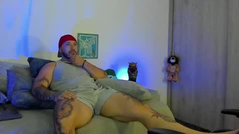 DAVE MAX online show from November 6, 1:30 am