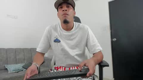 dave online show from October 1, 2:21 am