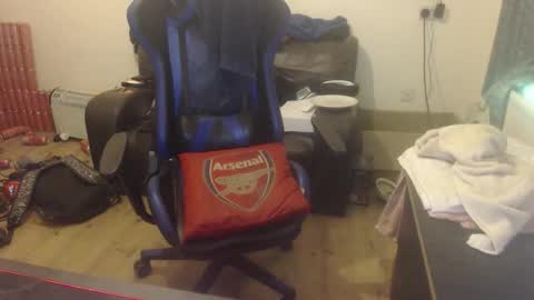 dave online show from November 1, 2:01 am