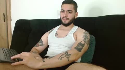Snapshot of david_franco1 chatting on September 12, 10:01 pm Twitter davidsanctum online show from September 12, 10:01 pm