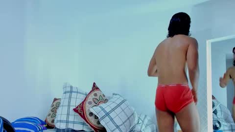 Hey im David that loves to explore and speak their fantasies. Very open talktative and nice. Feel free to chat with me online show from October 12, 11:47 am