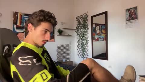 David online show from February 4, 3:49 pm