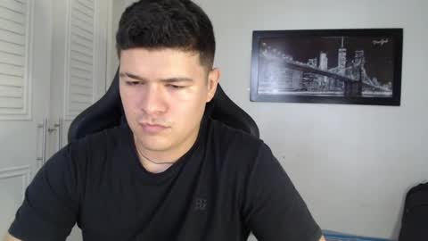 david smit online show from December 6, 7:06 pm