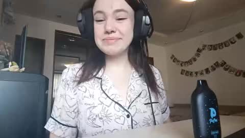 Dela online show from March 13, 6:27 am