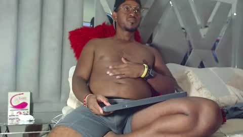 BigBulge online show from June 24, 9:44 pm