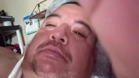 Snapshot of davidzhere222800 chatting on October 5, 8:01 am davidzhere222800 online show from October 5, 8:01 am