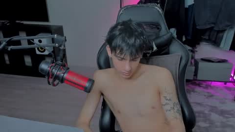 davis online show from February 25, 11:37 pm