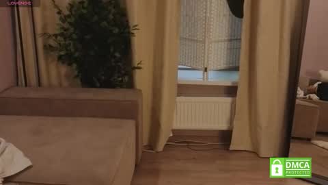 Snapshot of day_one_darling chatting on October 29, 4:03 am day_one_darling online show from October 29, 4:03 am