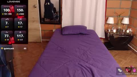 DAYANNA online show from October 31, 3:29 am