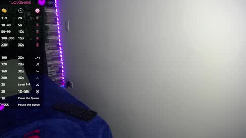 dayis_durand online show from October 9, 9:20 pm