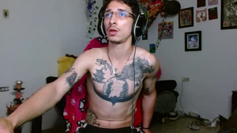 dazzayy online show from April 1, 5:41 am