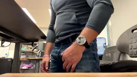 dblum75 online show from December 17, 12:56 pm