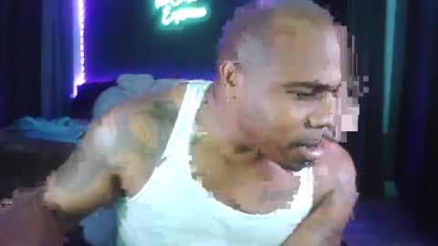 DCrush online show from December 12, 9:15 pm