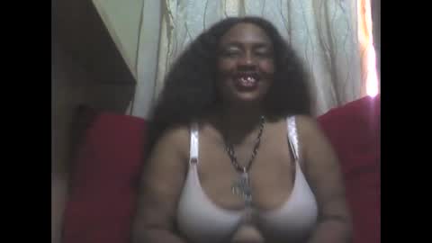 Snapshot of ddboobsnipples chatting on January 19, 7:57 am ddboobsnipples online show from January 19, 7:57 am
