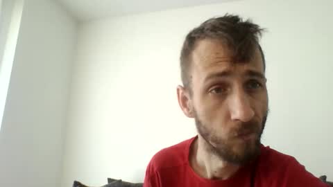 robert online show from May 24, 8:32 am