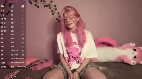 Maggie online show from May 17, 5:11 pm