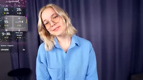 Charlie 18yo online show from October 25, 5:19 am