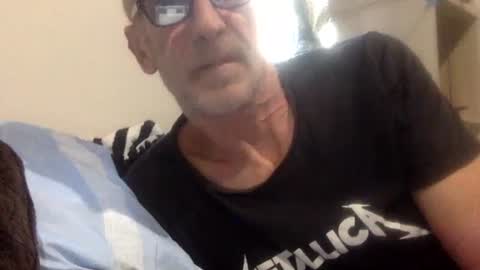 deanofflove221000 online show from November 8, 6:49 am