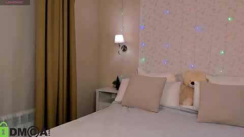 Jennifer online show from January 11, 11:33 pm