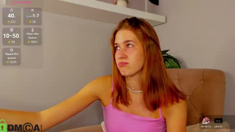 Jennifer online show from April 2, 11:55 pm