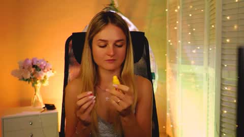 Debora online show from April 14, 6:38 am