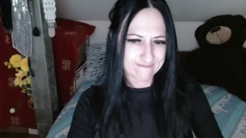 DebraMilf online show from April 20, 1:19 am