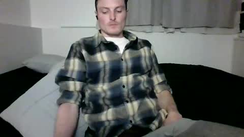 Dee4dayz online show from May 6, 3:56 am