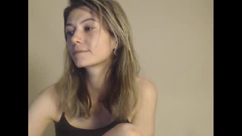 Deelightfull online show from February 10, 6:45 pm