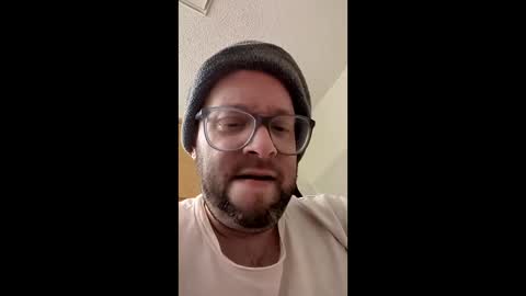 deesabird online show from February 16, 5:27 am