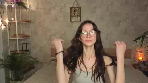 Snapshot of defeded_lovee chatting on October 10, 8:24 pm Amy online show from October 10, 8:24 pm