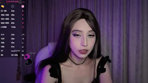 Stephanie.e  online show from September 25, 5:36 am