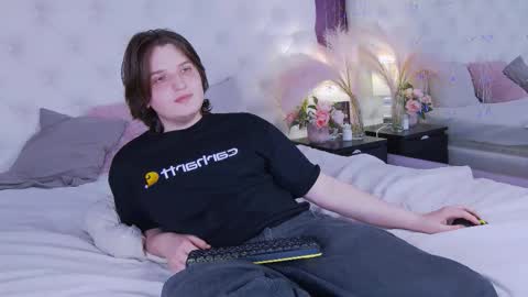 Alex online show from March 7, 2:17 pm