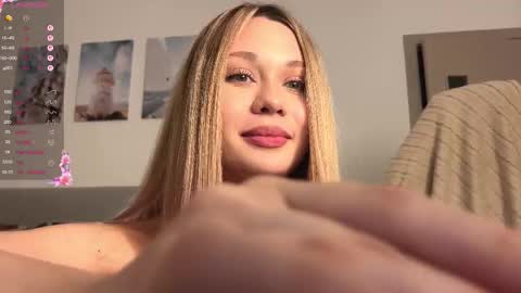 Dia online show from November 21, 7:12 pm