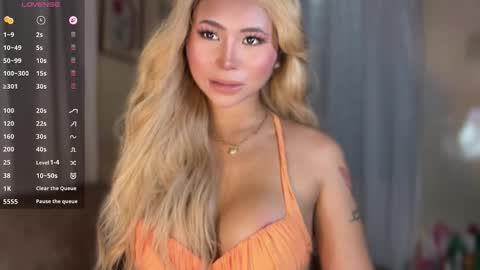 Hello your loving faye 3 online show from March 25, 10:44 am