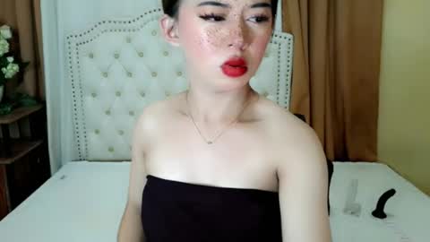 Sophie online show from June 18, 6:08 am